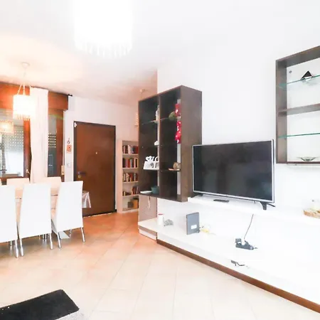 Casa Elia アパート レッジョ・エミリア